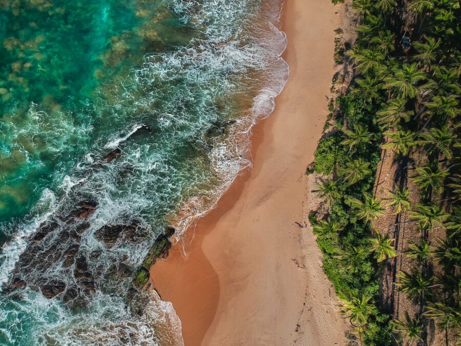 top-view photography of beach during daytime