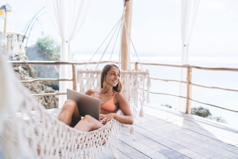 bali digital nomad in hammock 1024x683 1